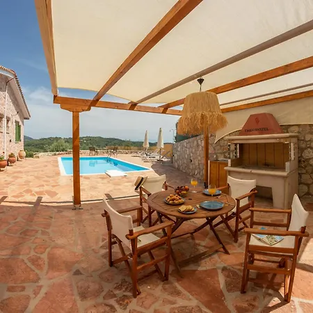 Aetheria Villa Vavkeri Exterior photo